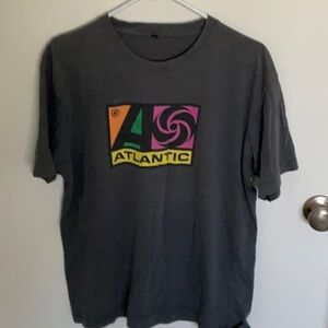 Vintage Tee - Atlantic Records. Size L. Grey with Logo
